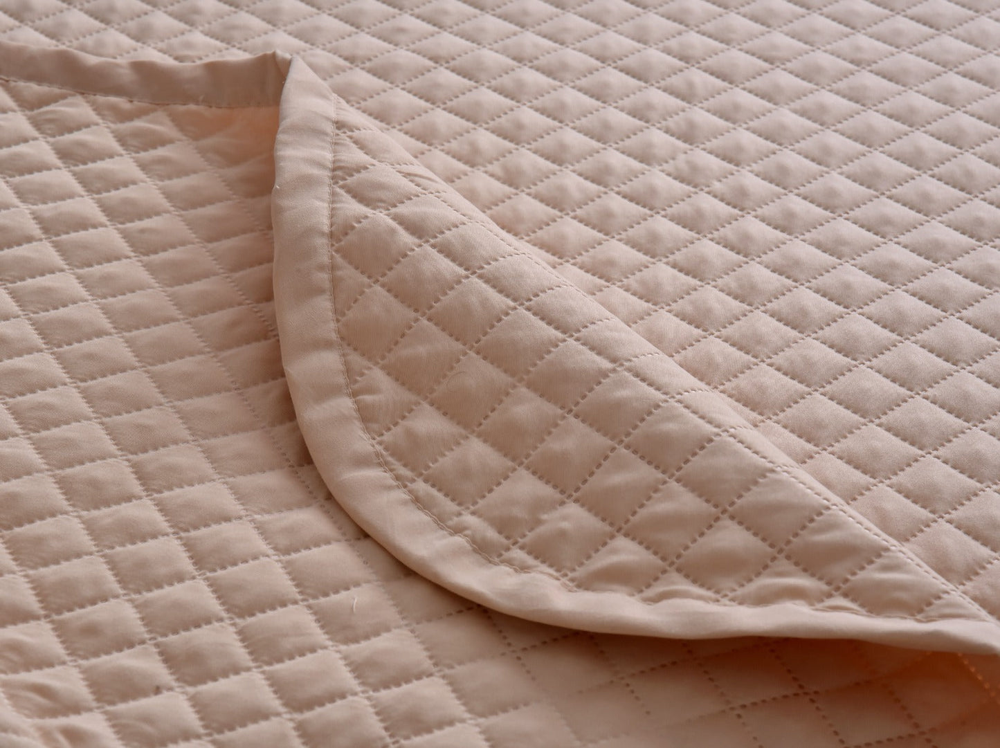 Quilted Luxury Bed Spread Set Brown
